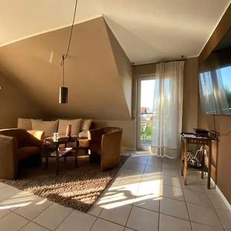 Himmel Un Aeaed Im Luetzinger Sueden, Fewo Rhein Eifel Burgbrohl Apartment *